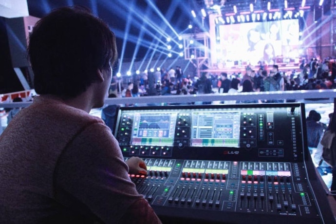 Tips dari sound engineer, music produser, sekaligus bassist, Dennis Novriandi