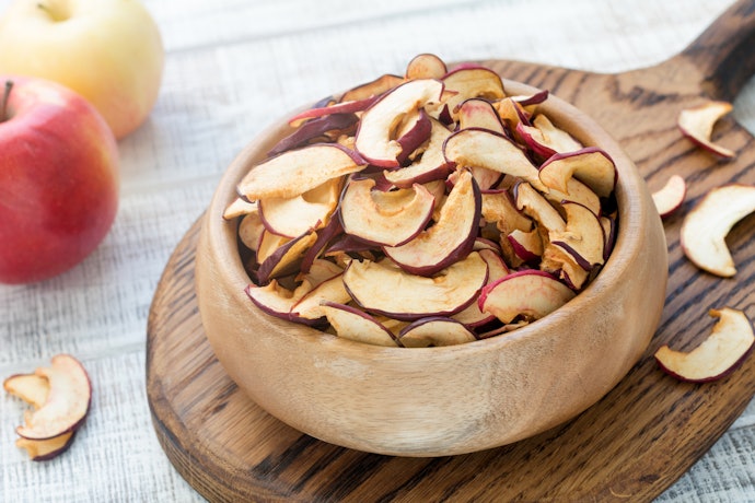 Membuat buah kering sendiri di rumah, yuk!
