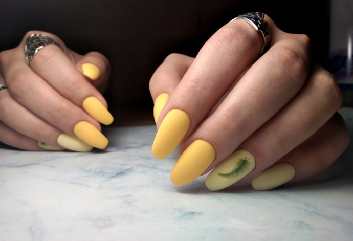 Tips membuat olesan kutek matte tampak makin cantik