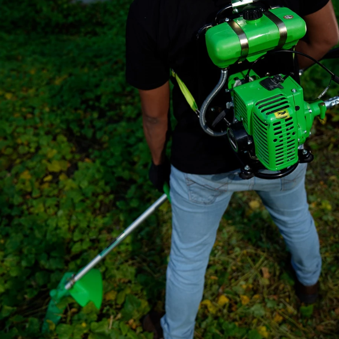 Bagaimana cara merawat mesin potong rumput 2 tak agar awet dan tidak cepat rusak?