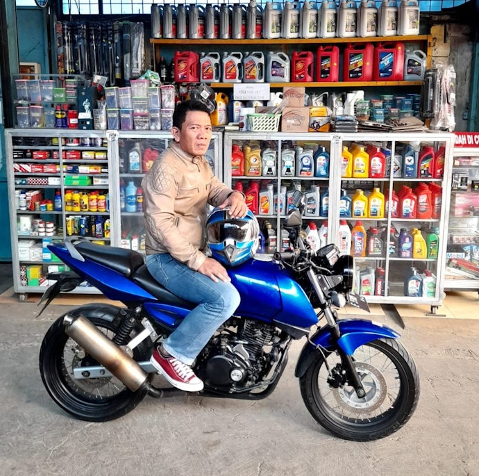 Tips membersihkan velg dengan mudah dari guru teknik otomotif kami, Ayi Adiana, S.T.