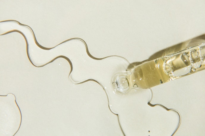 Hyaluronic acid boleh dicampur dan tidak bisa dicampur dengan apa?