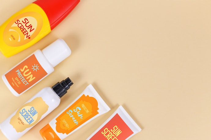 Bagaimana menggunakan sunscreen yang tepat untuk kulit berminyak?
