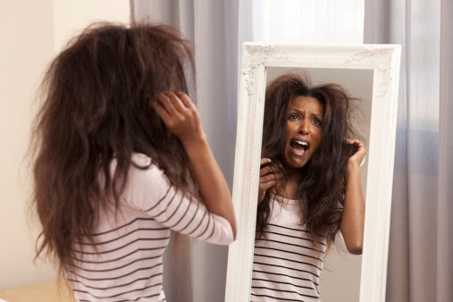 Perhatikan penggunaan jepit rambut agar tidak merusak rambut