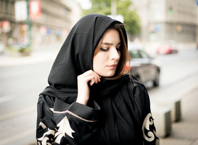 Tips menggunakan summer dress untuk yang berhijab