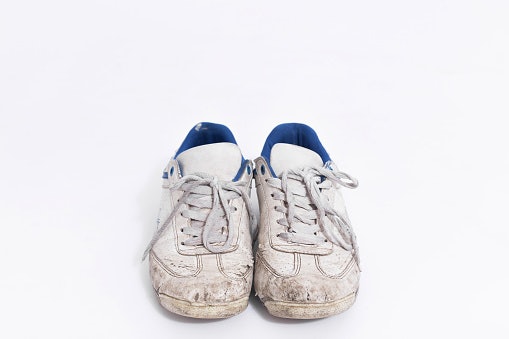 Kapan saatnya mengganti sepatu tenis meja?