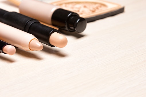 Tips menggunakan stick foundation