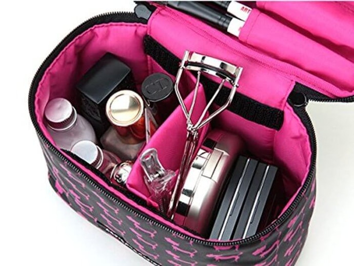 Tips menggunakan tas makeup dengan baik
