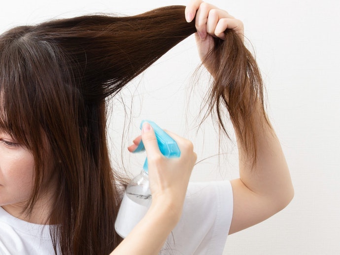 Tips menggunakan sisir catok