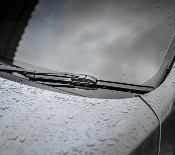 Kapan saatnya mengganti wiper?