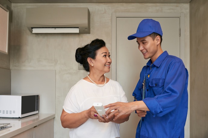Tips membersihkan AC yang mengeluarkan bau tidak sedap