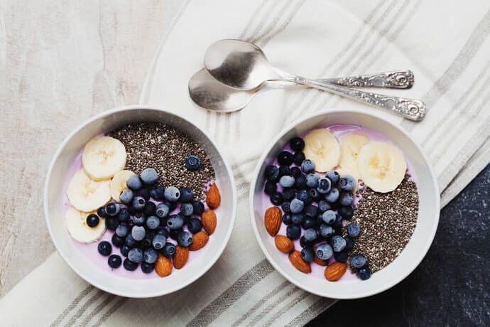 Gunakan chia seed sebagai dressing atau campuran minuman