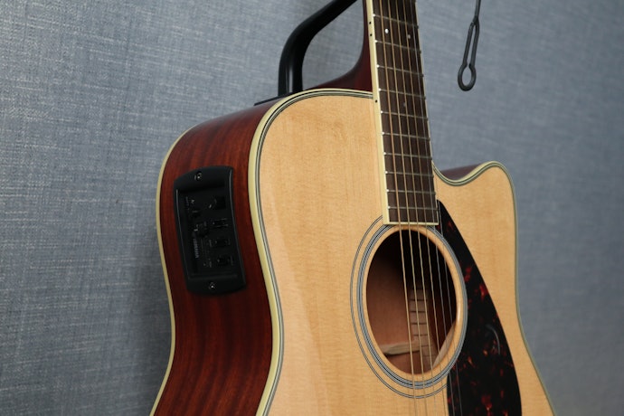 Pertanyaan umum seputar gitar Yamaha