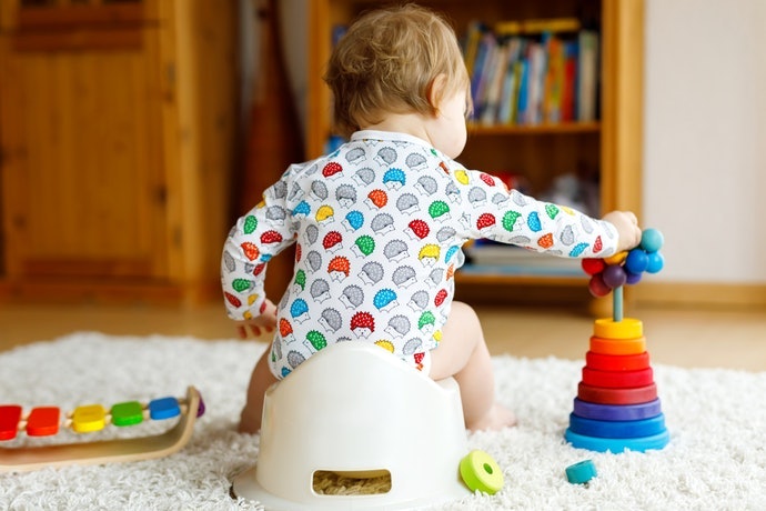 Waktu ideal penggunaan toilet anak