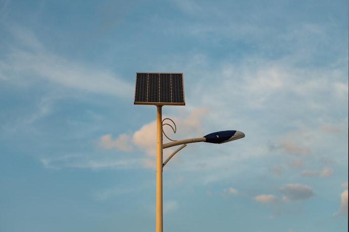 Kelebihan dan kekurangan lampu solar cell yang perlu Anda ketahui
