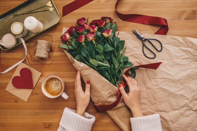 Tips membuat buket dengan kertas kado