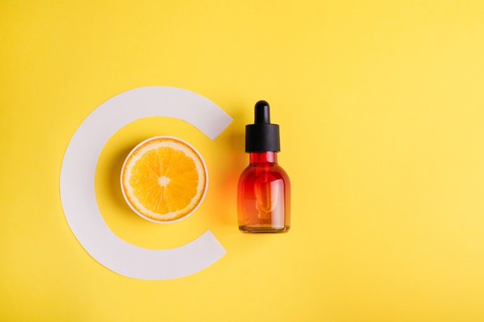 Apa manfaat serum vitamin C?