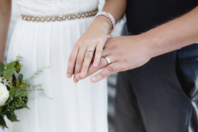 Apakah cincin nikah bisa dijadikan mahar atau mas kawin?