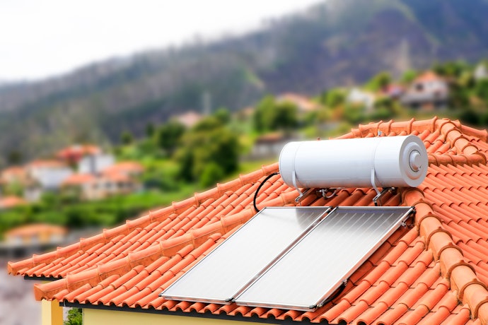 Apa itu solar water heater?