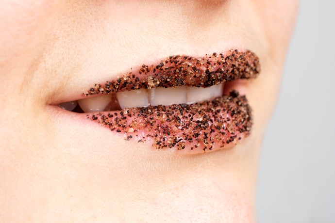 Apa manfaat lip scrub?