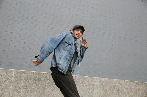 Apa itu jaket oversize?