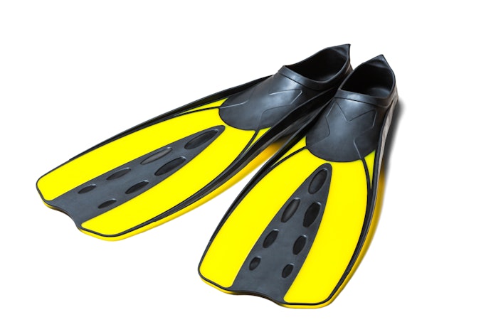 Apa fungsi diving fins (kaki katak)?