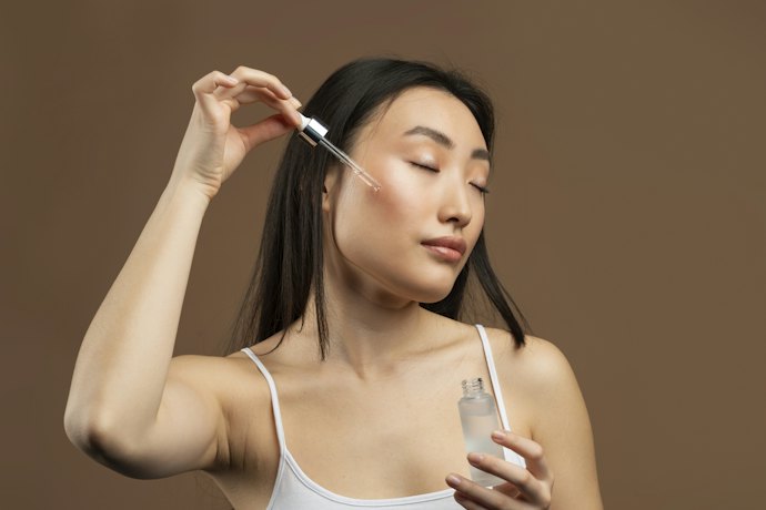 Serum bakuchiol dipakai kapan?