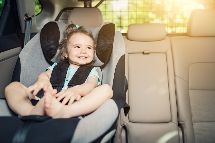 Mengapa perlu memilih compact baby car seat?