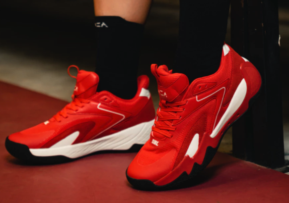 Apakah sepatu basket pria dan wanita berbeda?