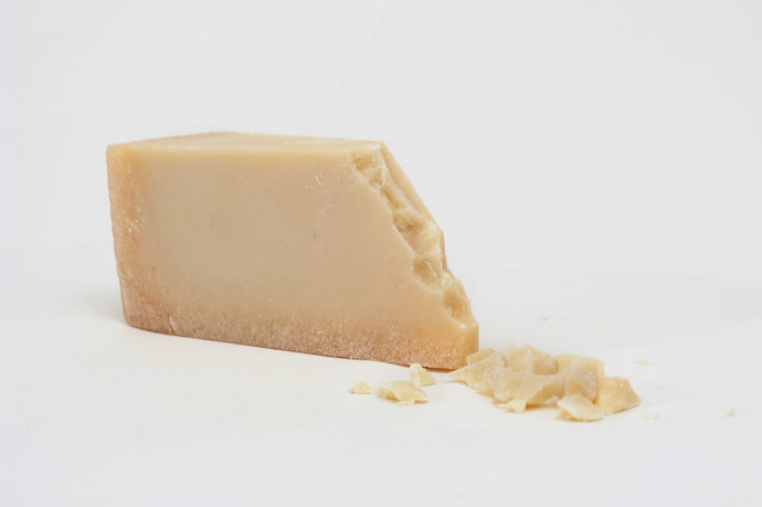Apa itu keju parmesan?
