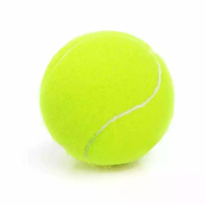 Apa perbedaan bola tenis dengan bola kasti dan bola padel?