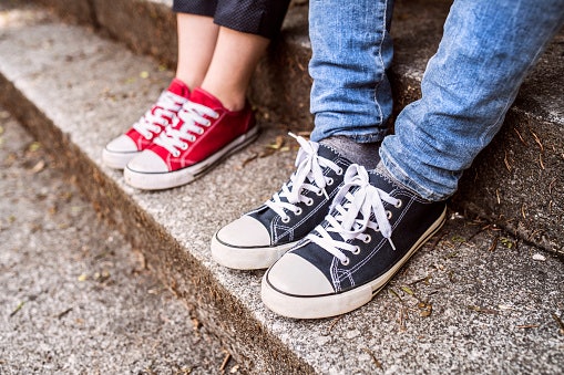 Mengapa memilih sepatu couple?