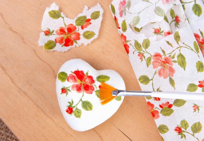 Apa itu tisu decoupage?