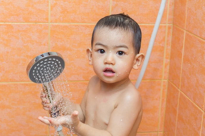 Apakah keunggulan memakai shower?