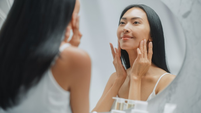 Apakah essence bisa mencerahkan wajah?