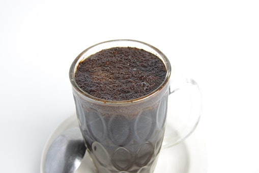 Apa bedanya kopi tubruk dengan kopi biasa?