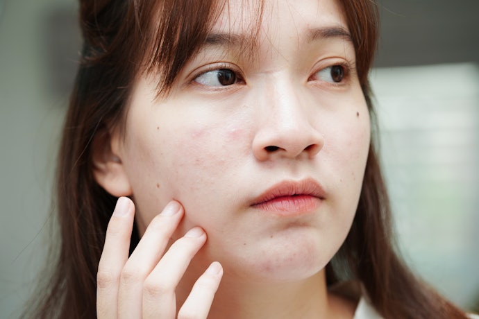 Apakah kulit sensitif harus menggunakan primer?