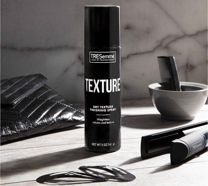 Apakah hair spray aman dipakai setiap hari?