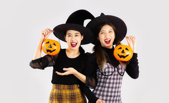 Mengapa Halloween identik dengan kostum?