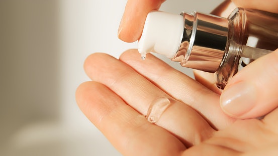 Apakah kulit sensitif perlu menggunakan essence?