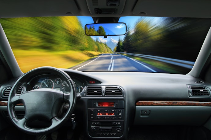 Kegunaan karpet dashboard mobil