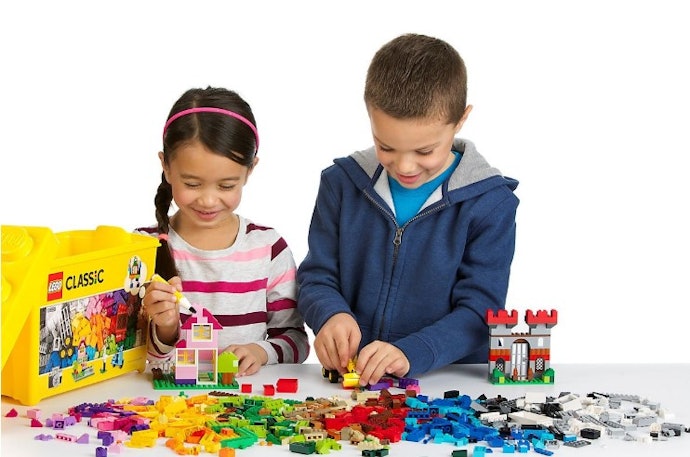Apa manfaat bermain LEGO untuk anak?