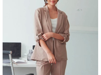 Apa bedanya blazer dan jas wanita?