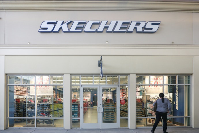 Skechers, empuk dan nyaman di kaki