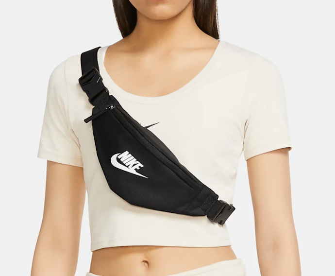 Tampil lebih sporty dengan Nike