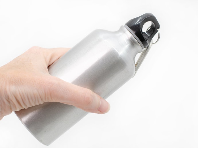 Apakah botol minum stainless steel aman untuk digunakan?