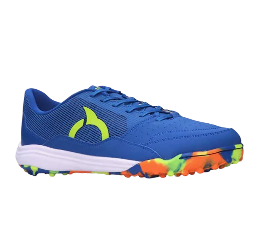 Apa perbedaan sepatu mini soccer, sepatu futsal, dan sepatu bola?