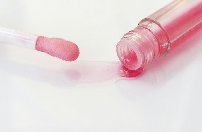 Lip serum seperti apa yang cocok untuk remaja?