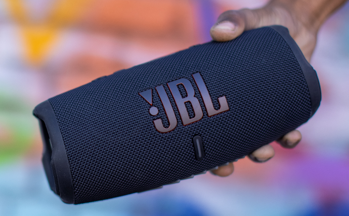 Sekilas tentang speaker JBL