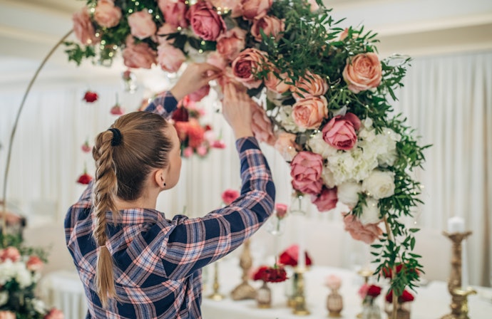 Periksa track record wedding organizer